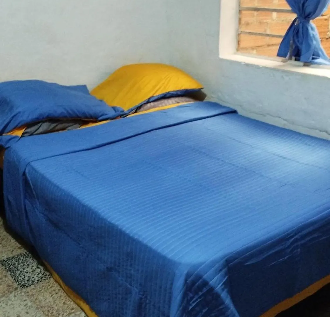 Homestay Arriendo Por 1 Ano Completo Fijo Habitacion A Persona Sola En El Barrio El Salvador Apartment Medellin